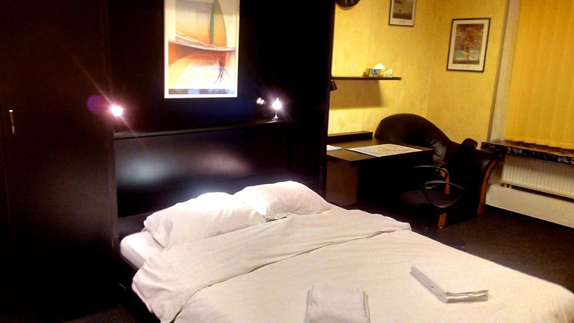 RomPromo Plus Accommodation Bucarest Exterior foto